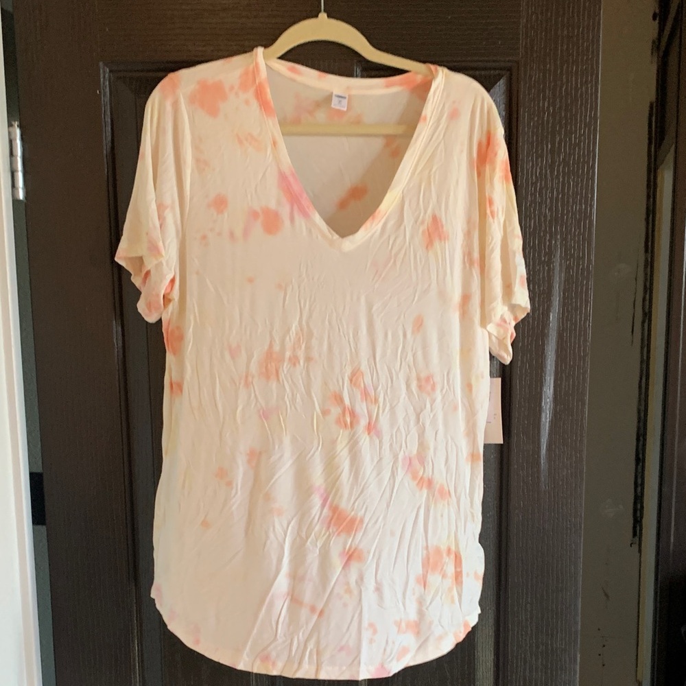 Old Navy Peach Tie-Dye V-Neck Tee